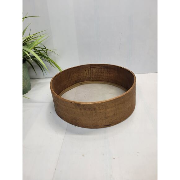 Vintage Round Bent Wood Sieve, Fine Screen, Farmhouse Decor 8-1/8" - Picture 4 of 4